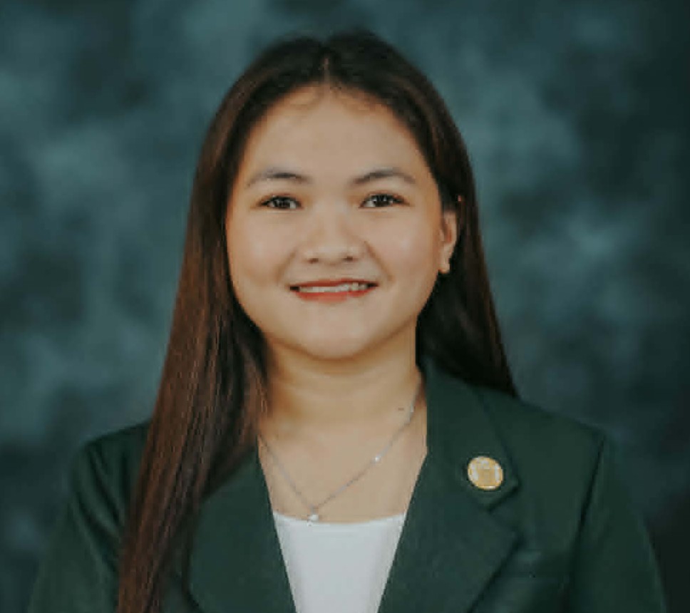Teacher 09 portrait